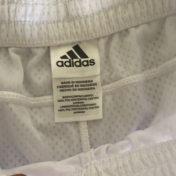 Little girls adidas shorts - Picture 2 of 3